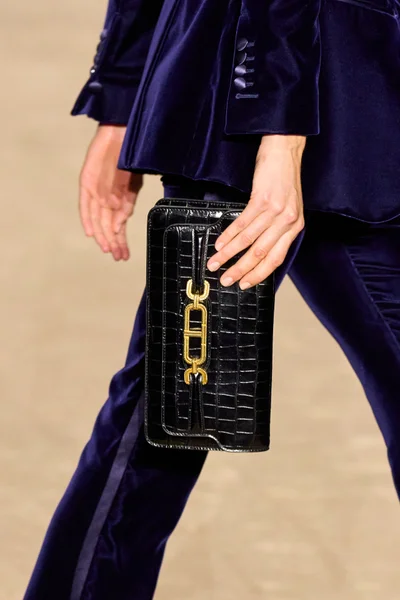 Look 102